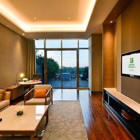 Holiday Inn Haikou West Coast By Ihg Екстериор снимка