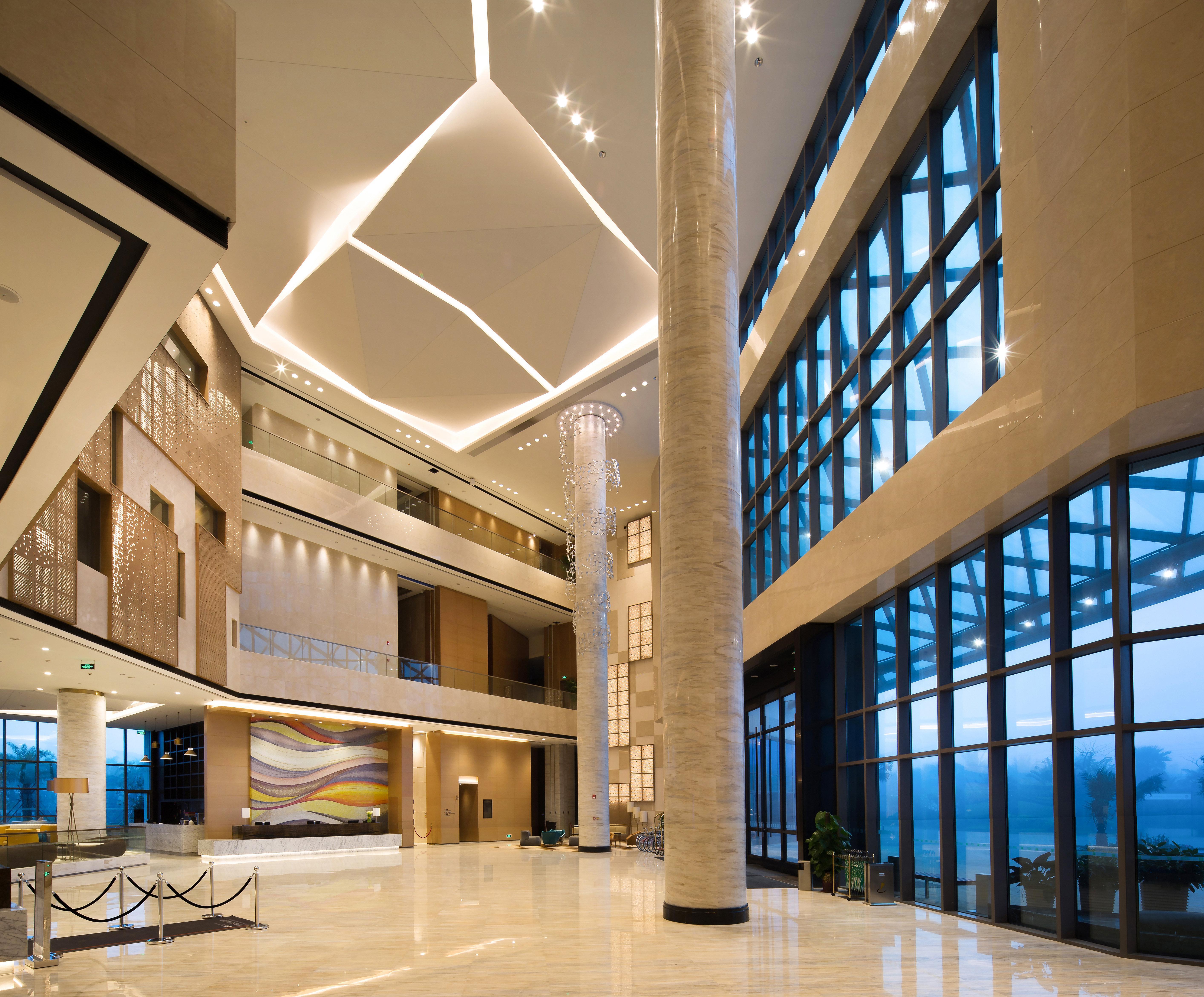 Holiday Inn Haikou West Coast By Ihg Екстериор снимка