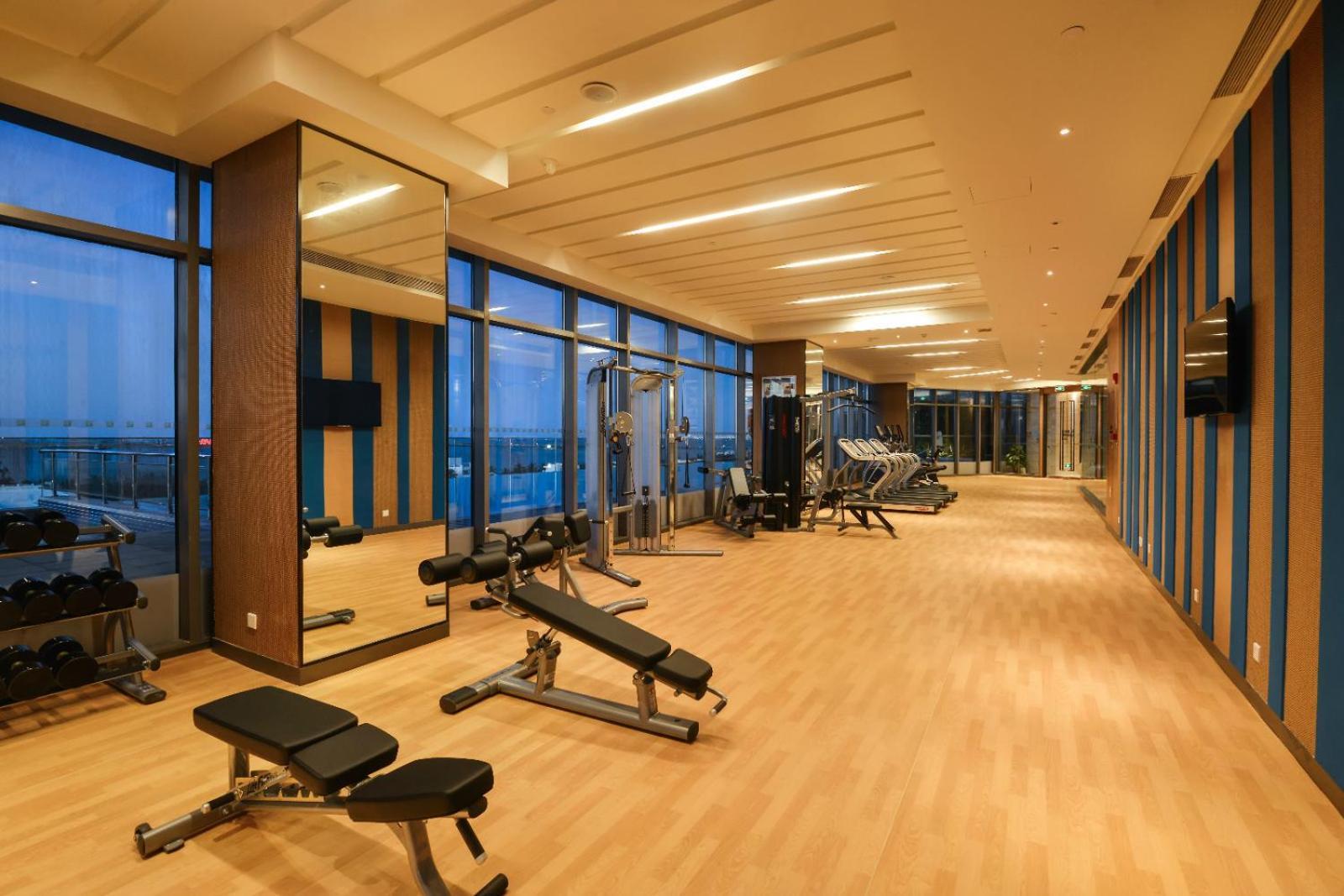 Holiday Inn Haikou West Coast By Ihg Екстериор снимка