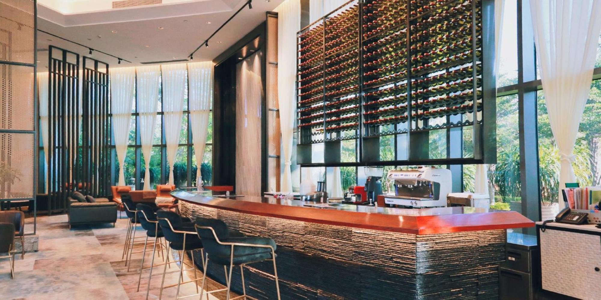 Holiday Inn Haikou West Coast By Ihg Екстериор снимка