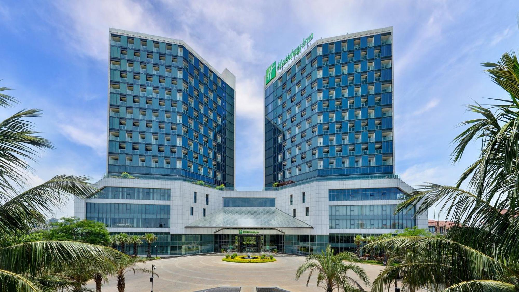 Holiday Inn Haikou West Coast By Ihg Екстериор снимка